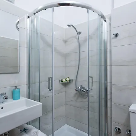 Floral 3* הרסוניסוס