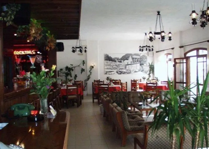 Floral Hotel Hersonissos (Crete)